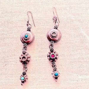 Gorgeous Vintage solid Indian real silver long earrings.